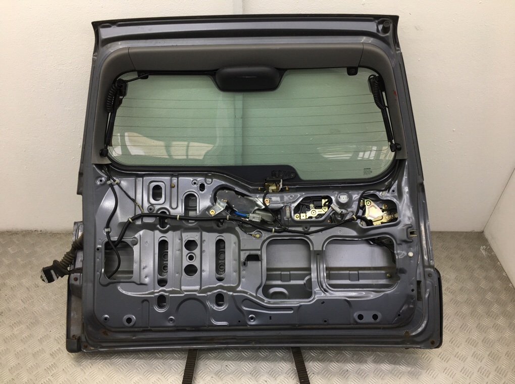 Крышка багажника для Honda CR-V, 2005 г. 2.0 i бензин б/у — фото 3