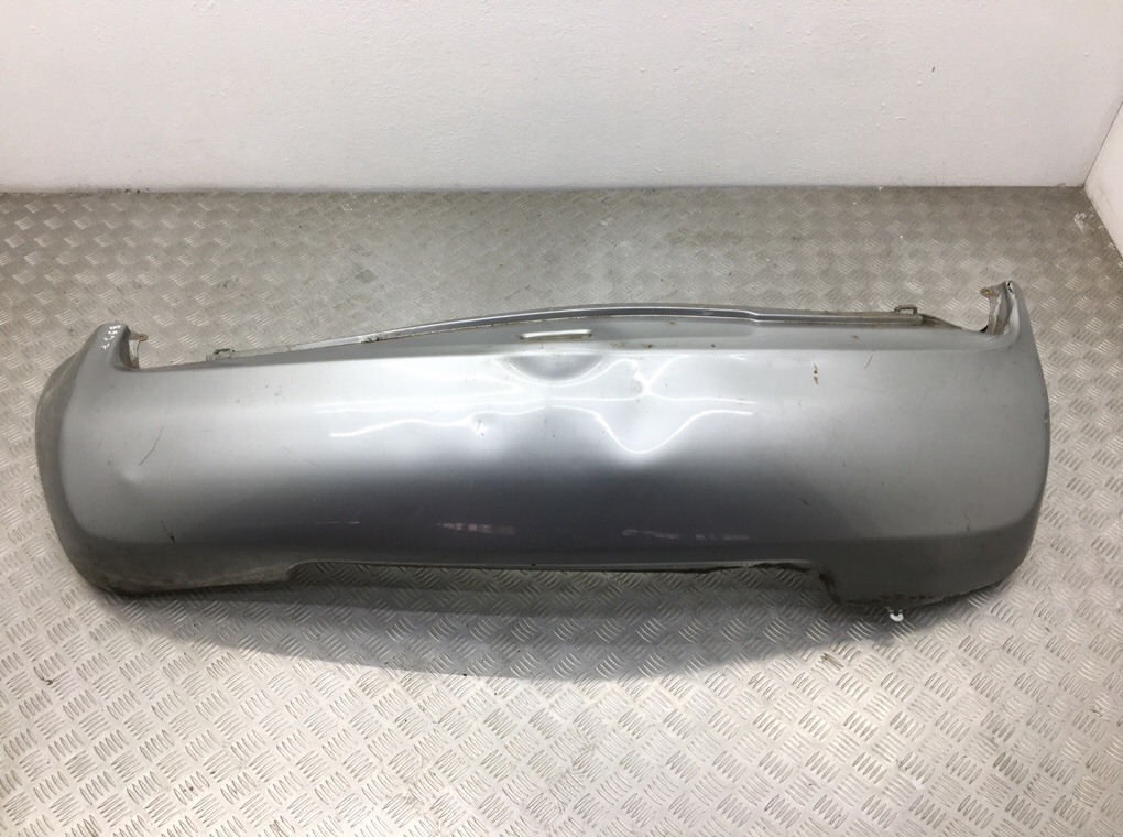 Бампер задний для Nissan Micra, 2004 г. 1.2 i бензин б/у