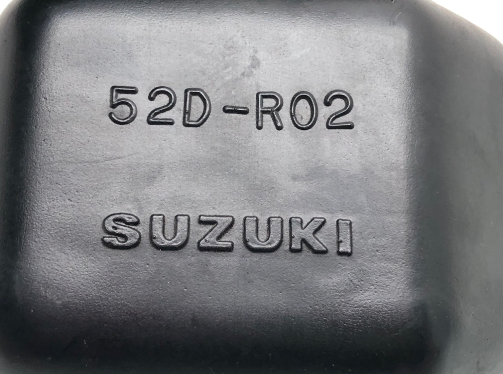 Патрубок воздушного фильтра для Suzuki Grand Vitara, 2002 г. 2.7 i бензин б/у — фото 5