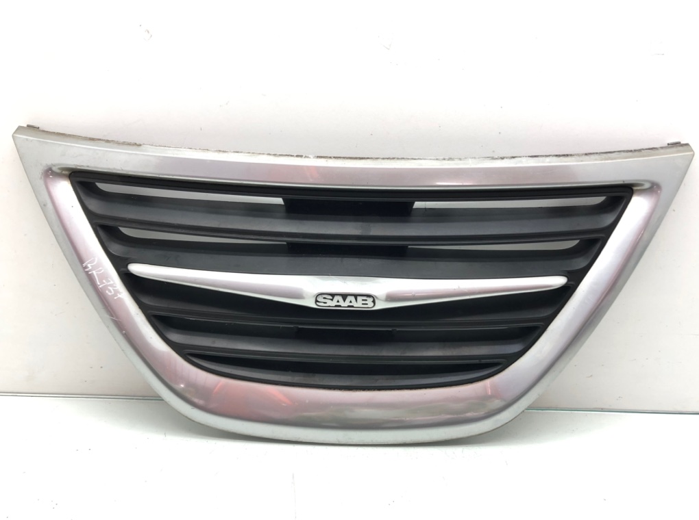 Решетка радиатора для Saab 9-3, 2010 г. 1.9 CDTi дизель б/у