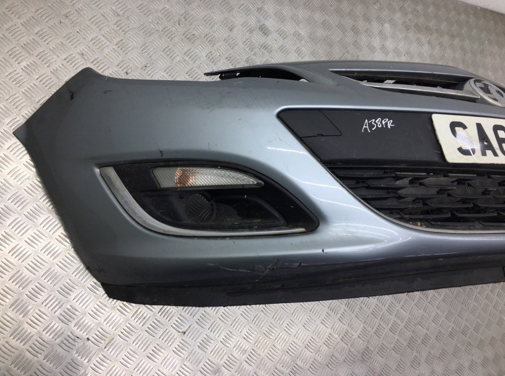 Бампер передний для Opel Astra, 2013 г. 1.4 i бензин б/у — фото 2