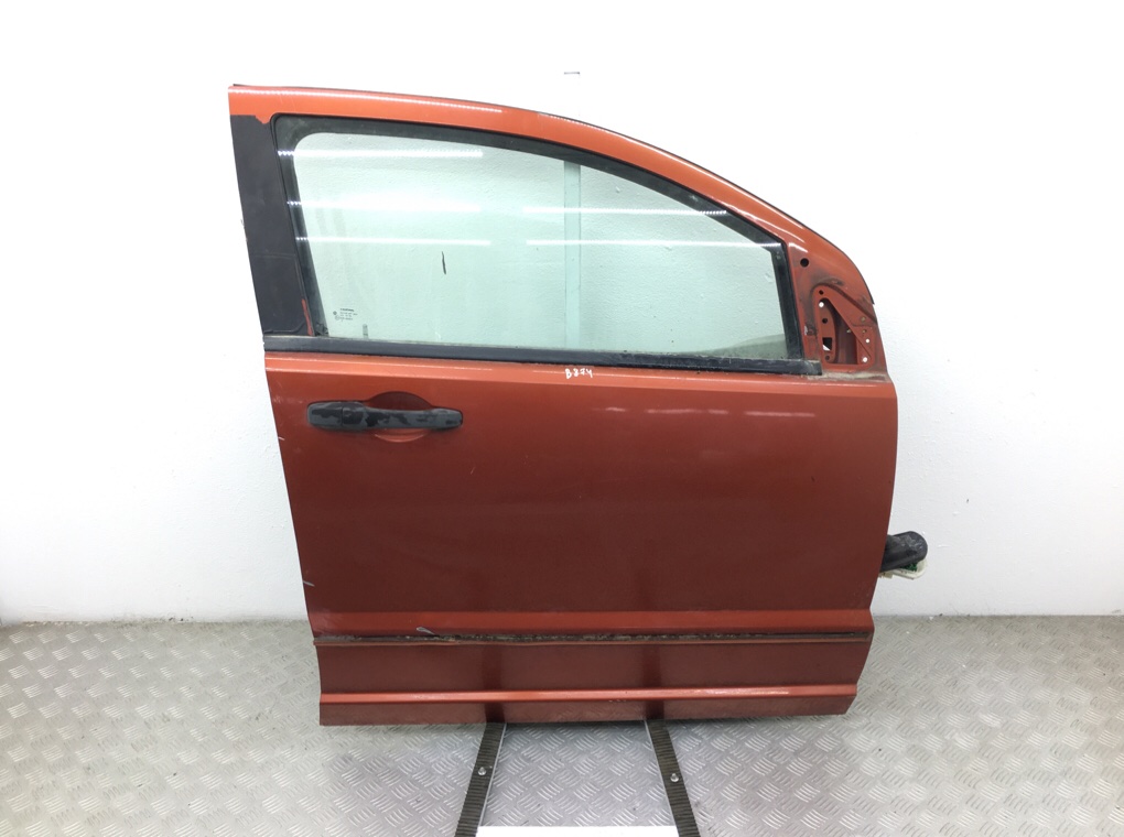 Дверь передняя правая для Dodge Caliber, 2006 г. 2.0 CRD дизель б/у