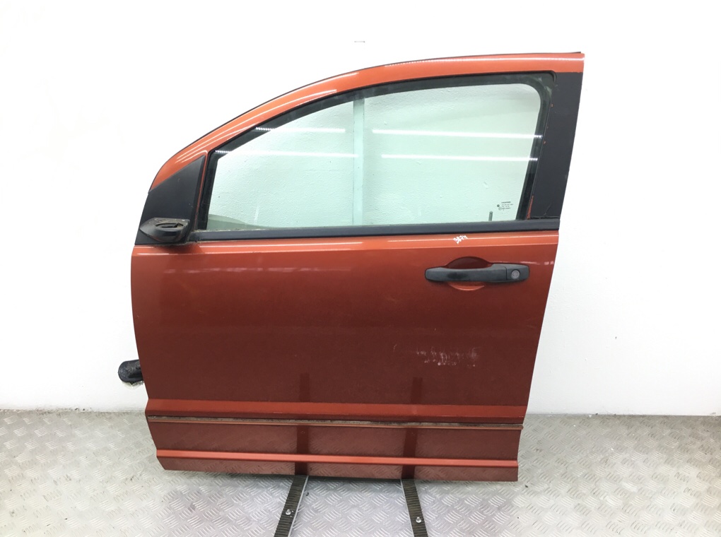 Дверь передняя левая для Dodge Caliber, 2006 г. 2.0 CRD дизель б/у