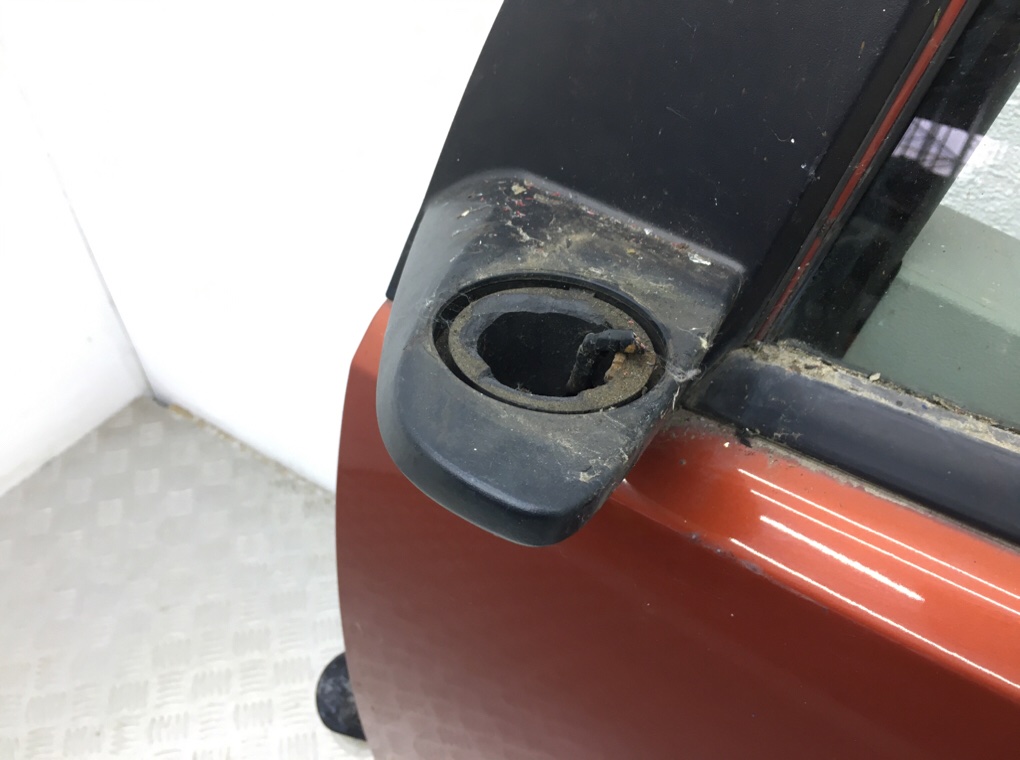 Дверь передняя левая для Dodge Caliber, 2006 г. 2.0 CRD дизель б/у — фото 8