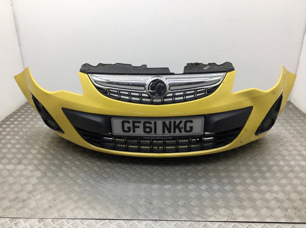 Бампер передний для Opel Corsa, 2011 г. 1.3 CDTi дизель б/у