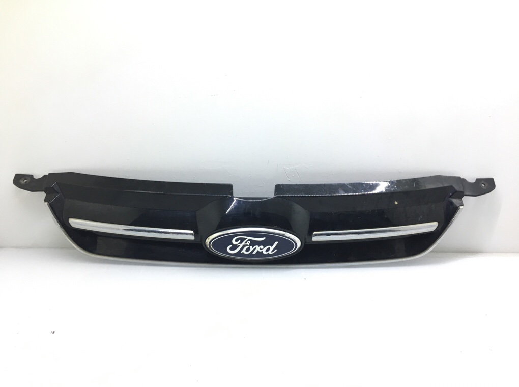 Решетка радиатора для Ford Grand C-Max, 2011 г. 1.6 TDCi дизель б/у