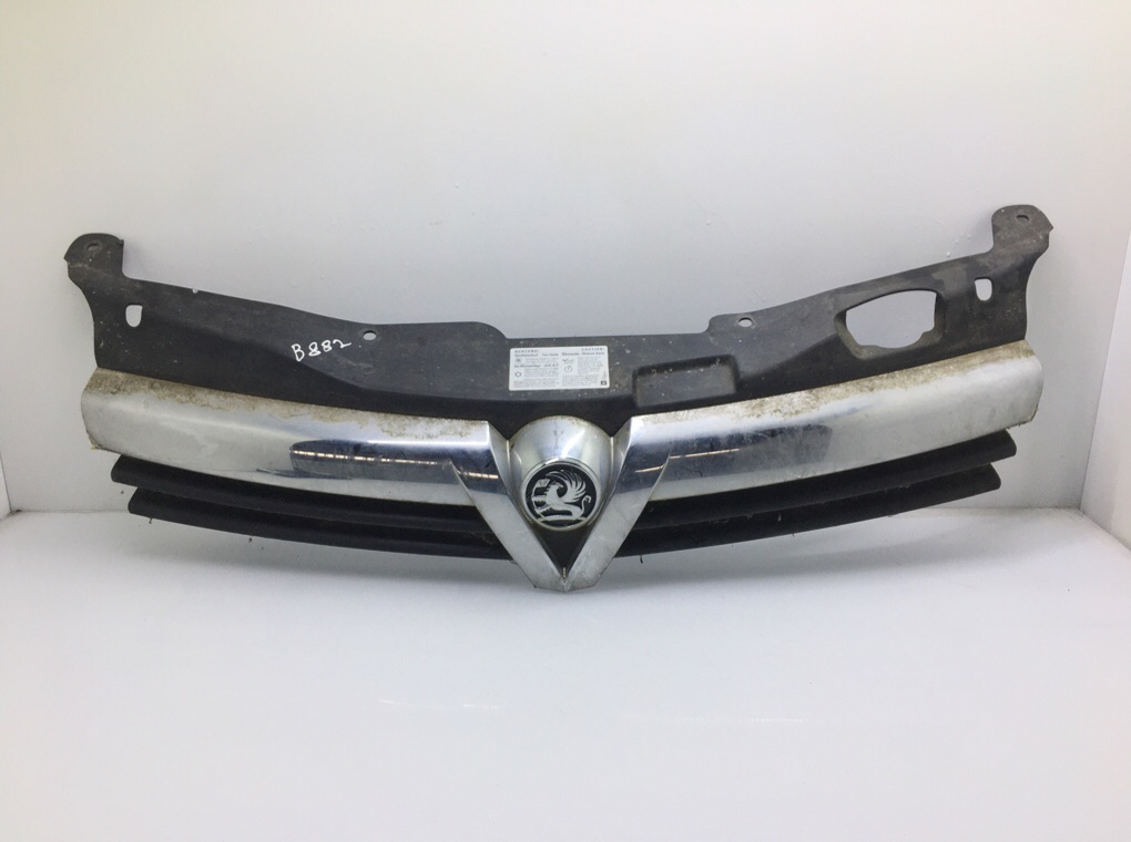 Решетка радиатора для Opel Astra, 2006 г. 1.4 i бензин б/у