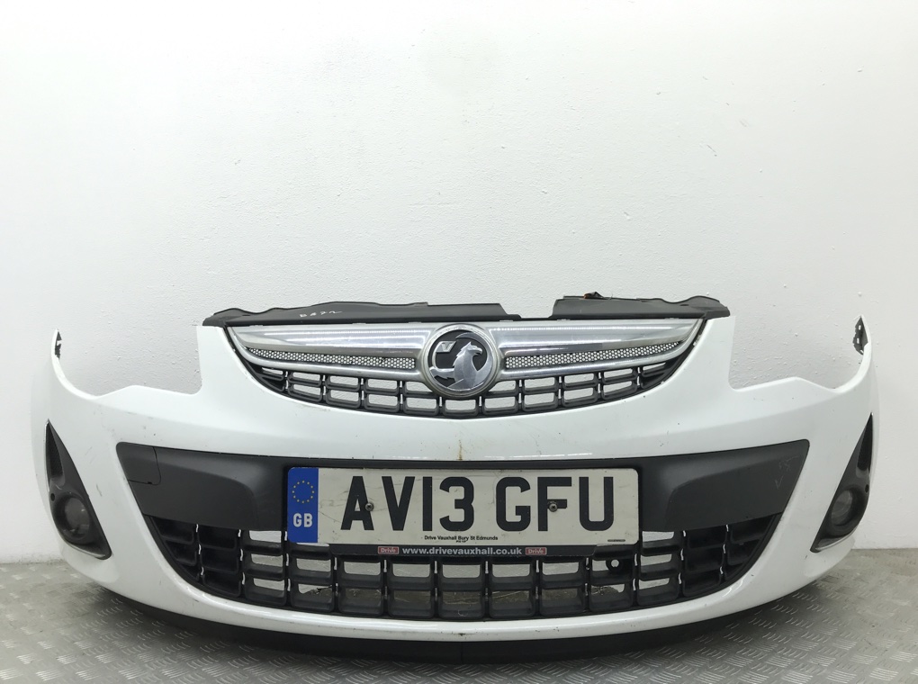 Бампер передний для Opel Corsa, 2013 г. 1.3 CDTi дизель б/у