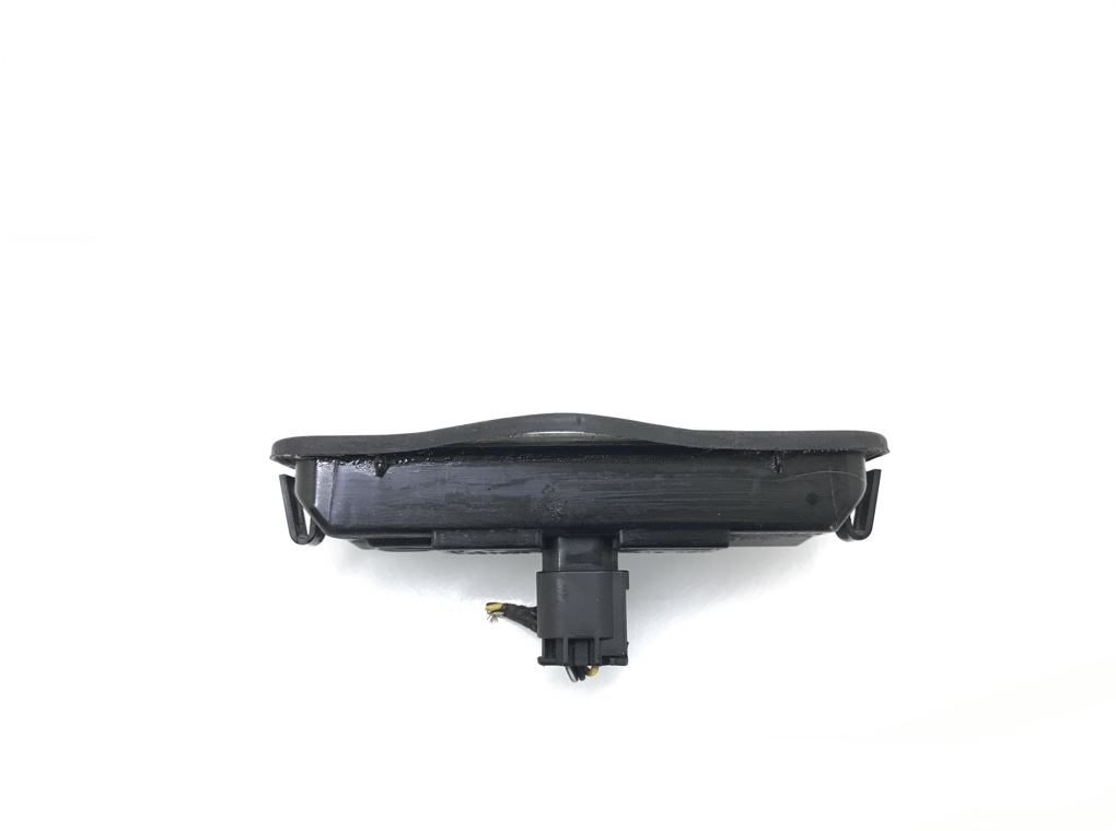 Кнопка открытия багажника для Ford Focus, 2013 г. 1.6 TDCi дизель б/у — фото 3