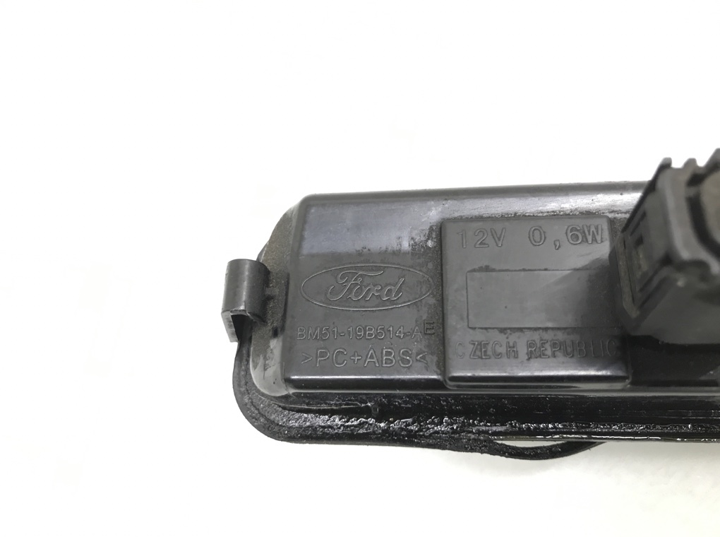 Кнопка открытия багажника для Ford Focus, 2013 г. 1.6 TDCi дизель б/у — фото 5