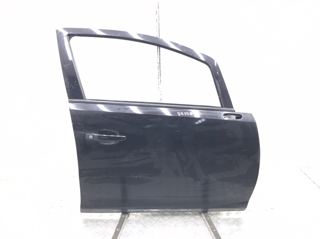Дверь передняя правая для Opel Corsa, 2010 г. 1.4 i бензин б/у