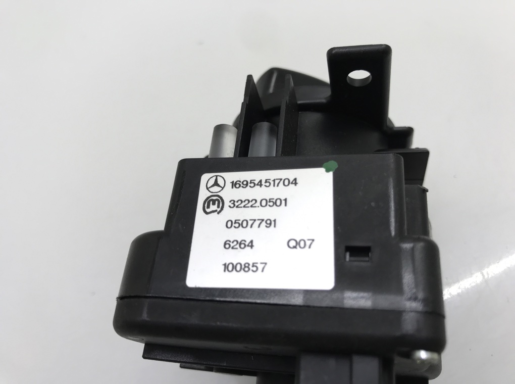 Переключатель света для Mercedes B W245, 2006 г. 1.5 i бензин б/у — фото 5