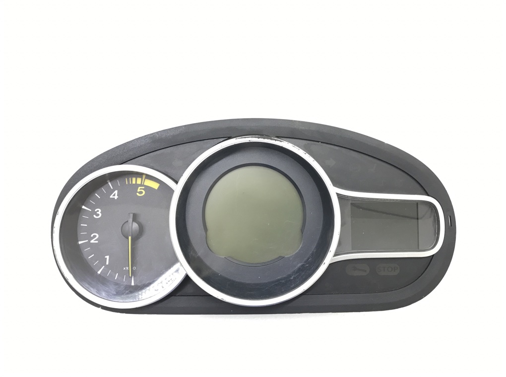 Щиток приборов (приборная панель) для Renault Megane, 2011 г. 1.5 DCi дизель б/у