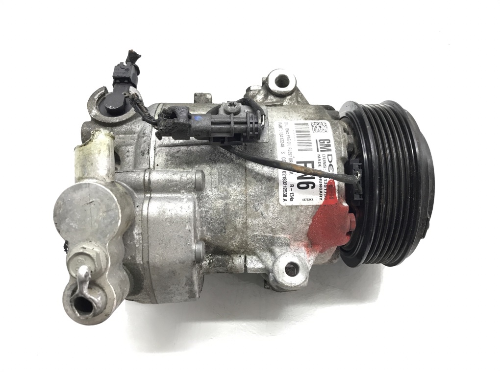 Компрессор кондиционера для Opel Astra, 2013 г. 1.7 CDTi дизель б/у