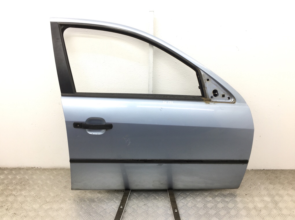 Дверь передняя правая для Ford Mondeo, 2006 г. 2.0 i бензин б/у