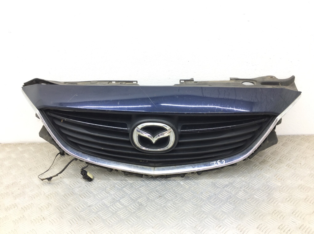 Решетка радиатора для Mazda 6, 2014 г. 2.2 D дизель б/у
