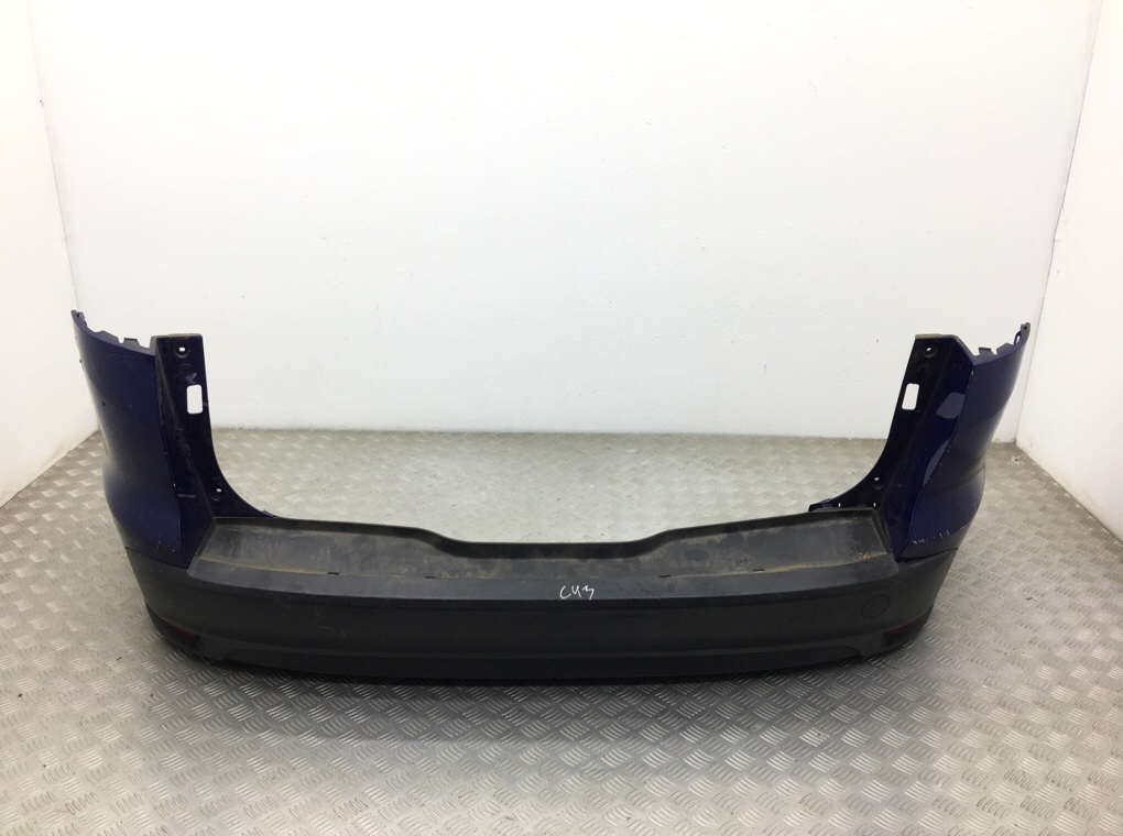 Бампер задний для Ford Focus, 2014 г. 1.6 TDCI дизель б/у