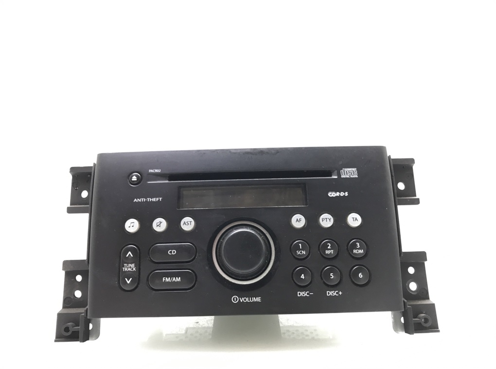 Магнитола для Suzuki Grand Vitara, 2006 г. 1.6 i бензин б/у