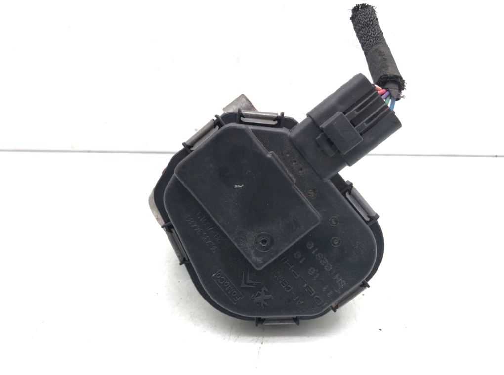Заслонка дроссельная для Citroen C4, 2011 г. 1.6 HDi дизель б/у — фото 4