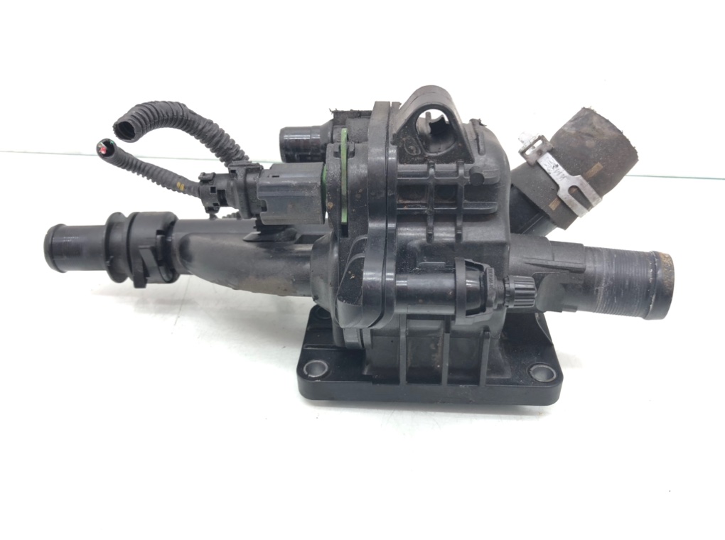 Корпус термостата для Citroen C4, 2011 г. 1.6 HDi дизель б/у — фото 2