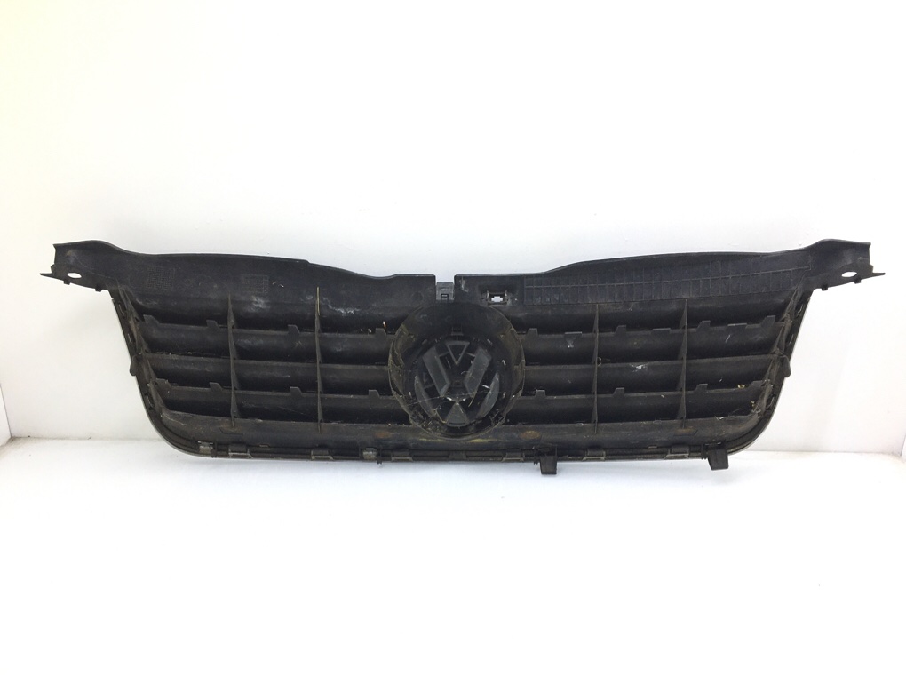 Решетка радиатора для Volkswagen Passat, 2004 г. 1.9 TDi дизель б/у — фото 3