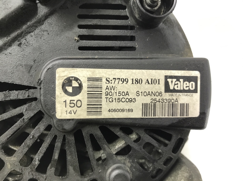 Генератор для BMW 1 E87/E81/E82/E88, 2006 г. 2.0 TD дизель б/у — фото 5
