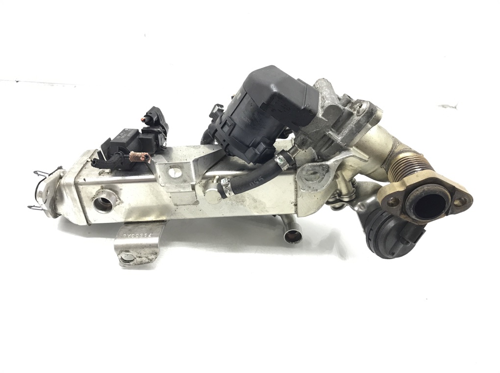 Клапан EGR для BMW 3 E90/E91/E92/E93, 2011 г. 2.0 TD дизель б/у