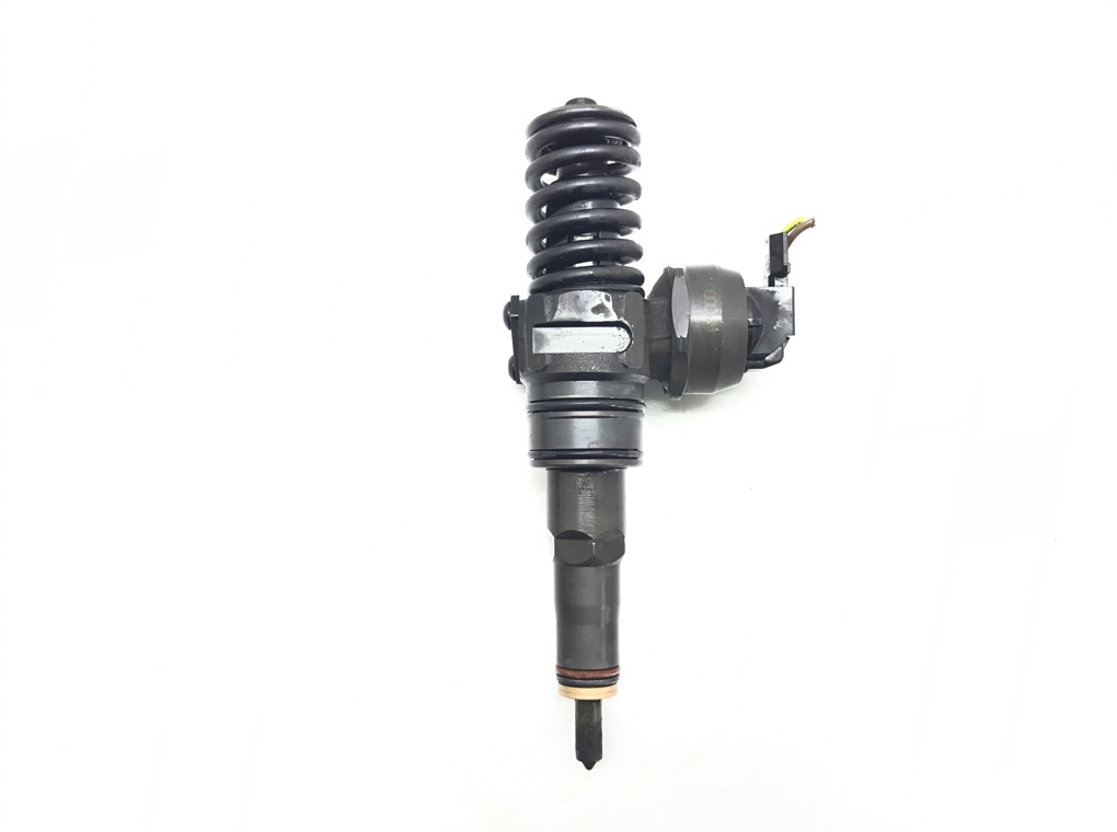 Форсунка для Volkswagen Golf, 2005 г. 2.0 SDi дизель б/у