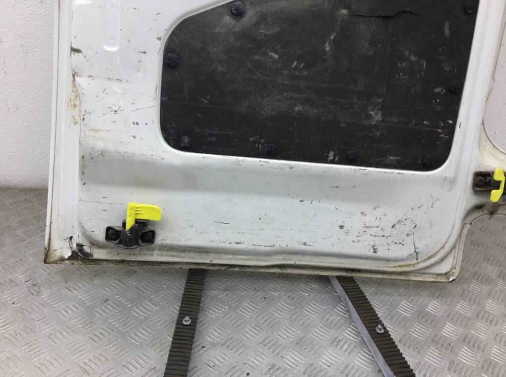 Дверь задняя распашная левая для Peugeot Partner, 2012 г. 1.6 HDi дизель б/у — фото 5