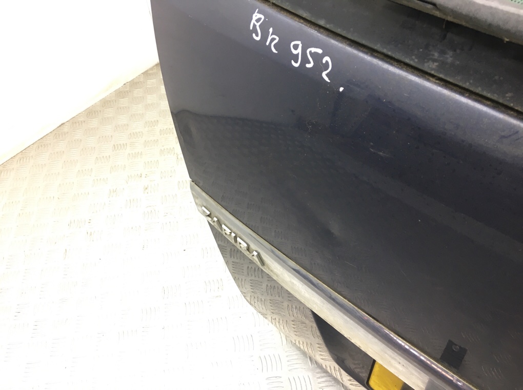 Крышка багажника для Opel Zafira, 2010 г. 1.9 CDTi дизель б/у — фото 9