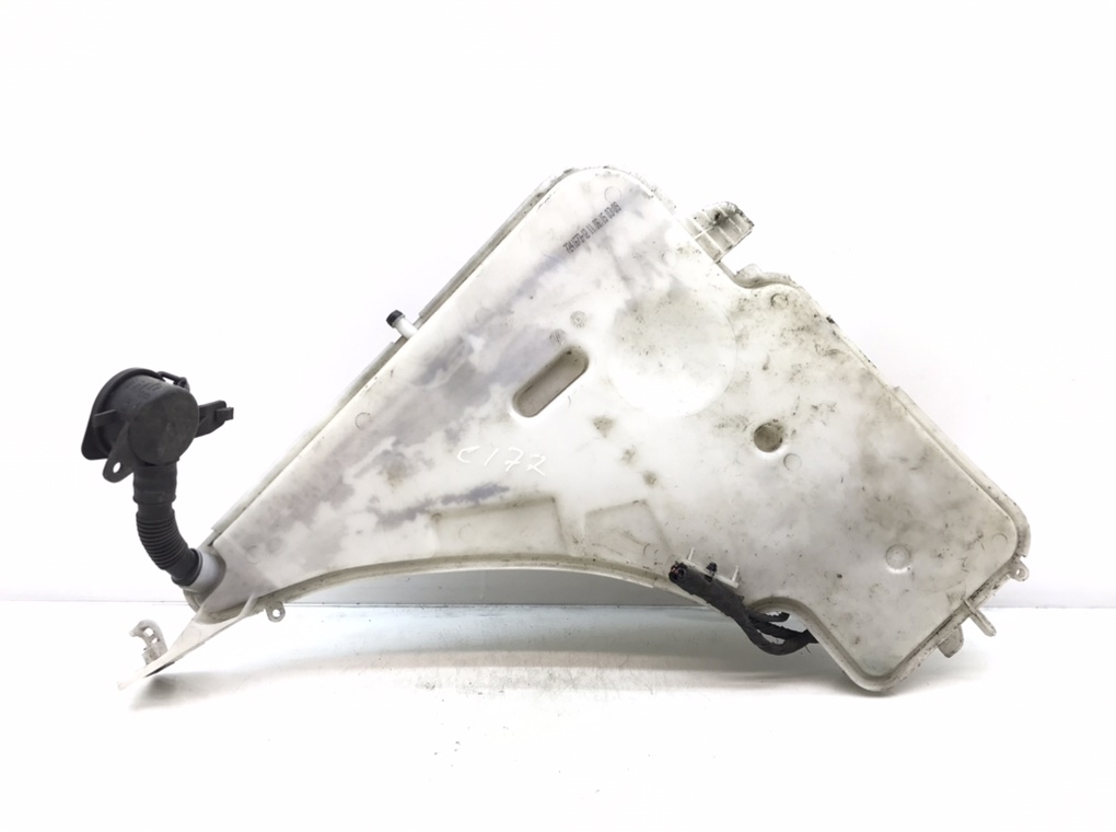 Бачок омывателя для BMW 1 F20/F21, 2015 г. 1.5 i бензин б/у — фото 2