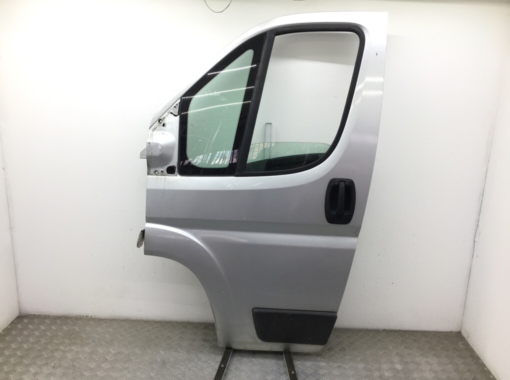 Дверь передняя левая для Citroen Jumper, 2015 г. 2.2 HDi дизель б/у