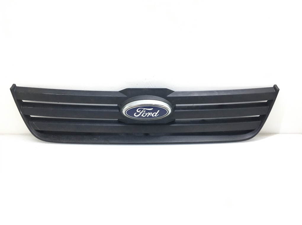 Решетка радиатора для Ford Transit Connect, 2011 г. 1.8 TDCi дизель б/у