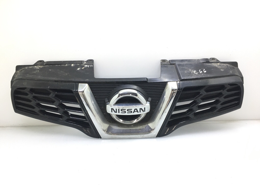 Решетка радиатора для Nissan Qashqai, 2012 г. 1.5 DCi дизель б/у
