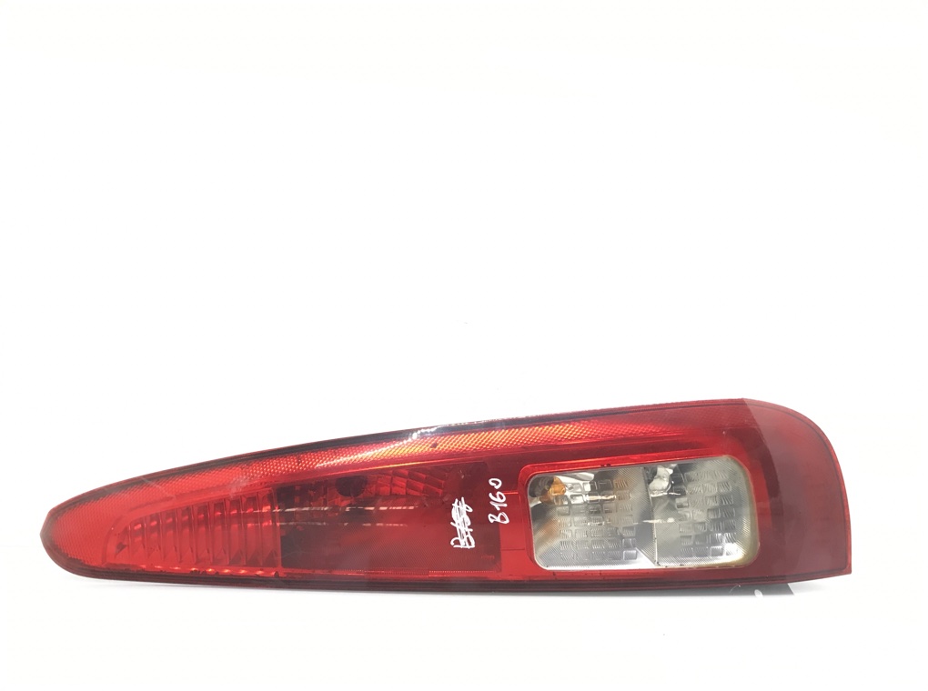 Фонарь задний правый для Ford Fusion, 2009 г. 1.4 TDCi дизель б/у