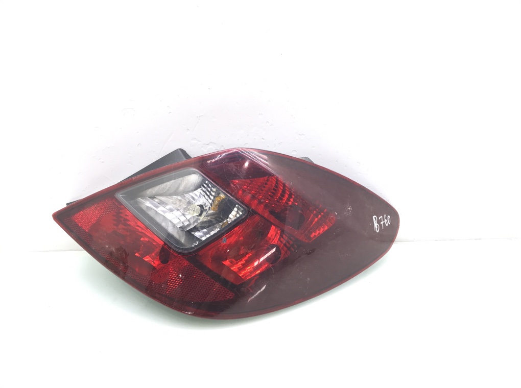 Фонарь задний правый для Opel Corsa, 2010 г. 1.2 i бензин б/у