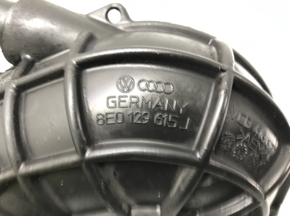 Патрубок турбины для Audi A4, 2006 г. 2.0 TDi дизель б/у — фото 5