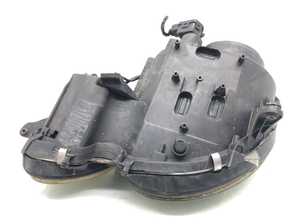 Фара правая для Mercedes E W211, 2005 г. 2.7 CDi дизель б/у — фото 3