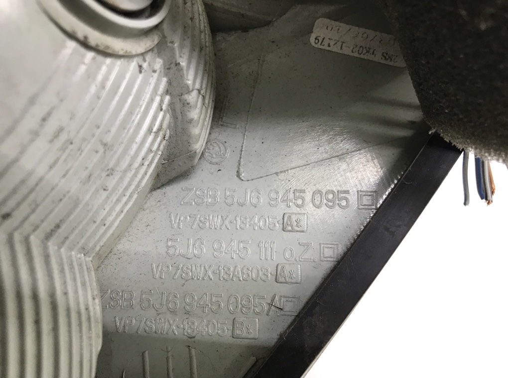 Фонарь задний левый для Skoda Fabia, 2008 г. 1.2 i бензин б/у — фото 6