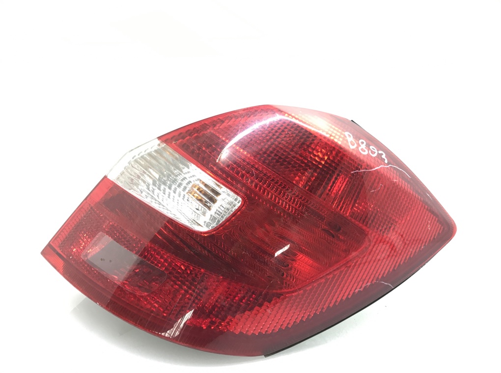 Фонарь задний правый для Skoda Fabia, 2008 г. 1.2 i бензин б/у
