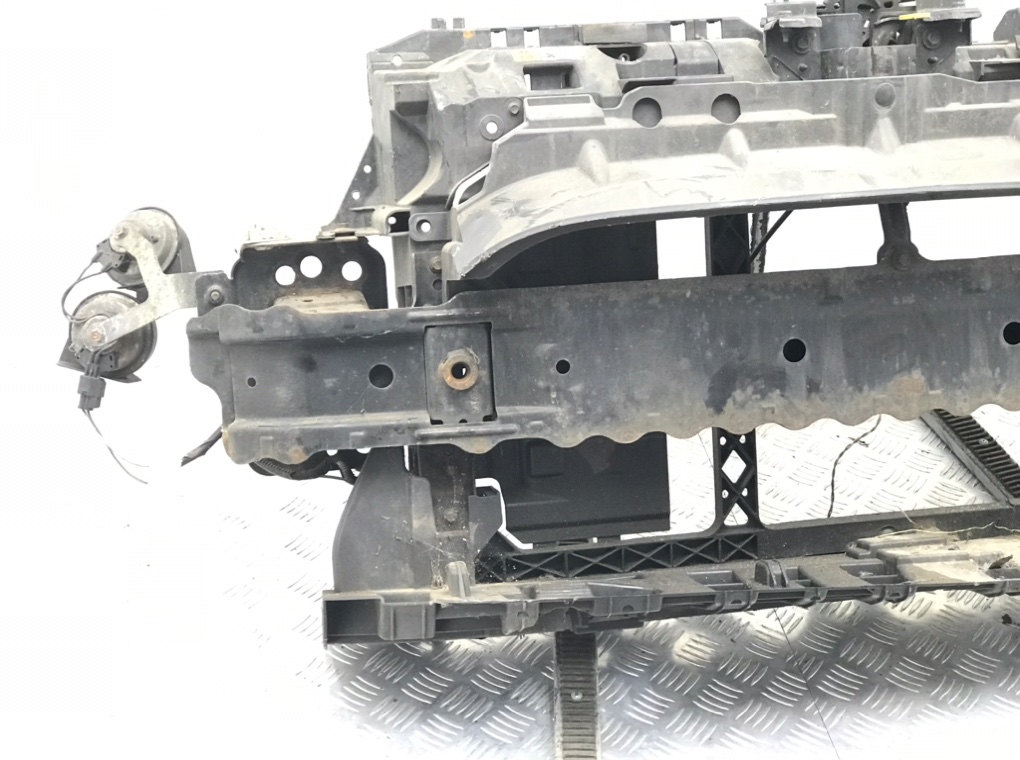 Панель передняя (телевизор) для Ford Fiesta, 2012 г. 1.2 i бензин б/у — фото 3
