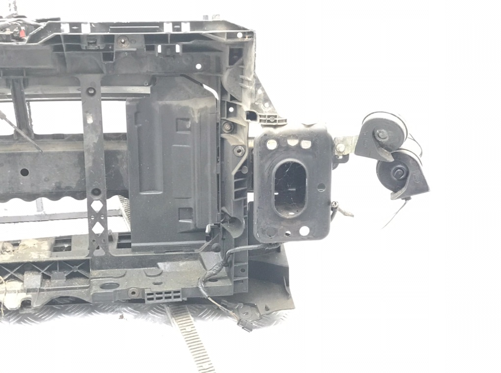 Панель передняя (телевизор) для Ford Fiesta, 2012 г. 1.2 i бензин б/у — фото 6