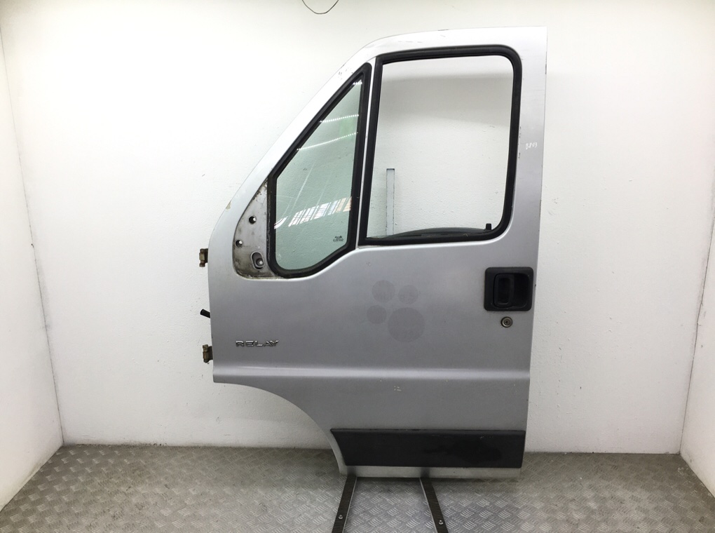 Дверь передняя левая для Citroen Jumper, 2006 г. 2.2 HDi дизель б/у
