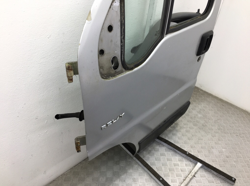 Дверь передняя левая для Citroen Jumper, 2006 г. 2.2 HDi дизель б/у — фото 3