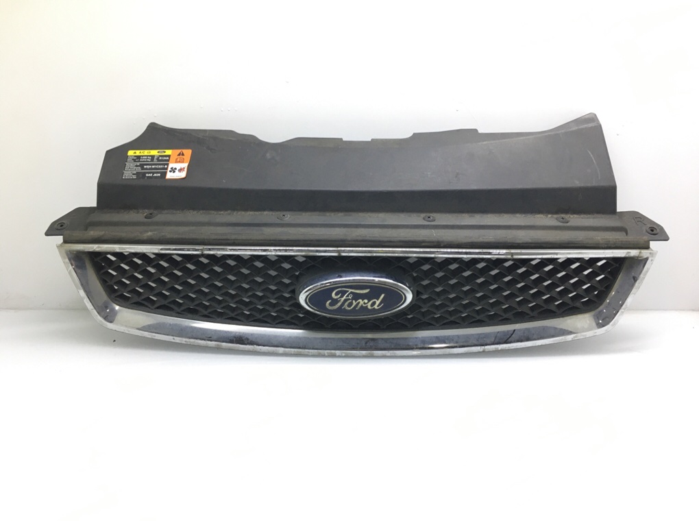 Решетка радиатора для Ford Focus, 2006 г. 1.6 i бензин б/у