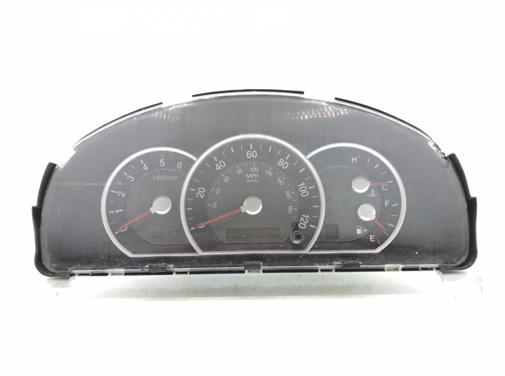Щиток приборов (приборная панель) для Kia Sorento, 2008 г. 2.5 CRDi дизель б/у