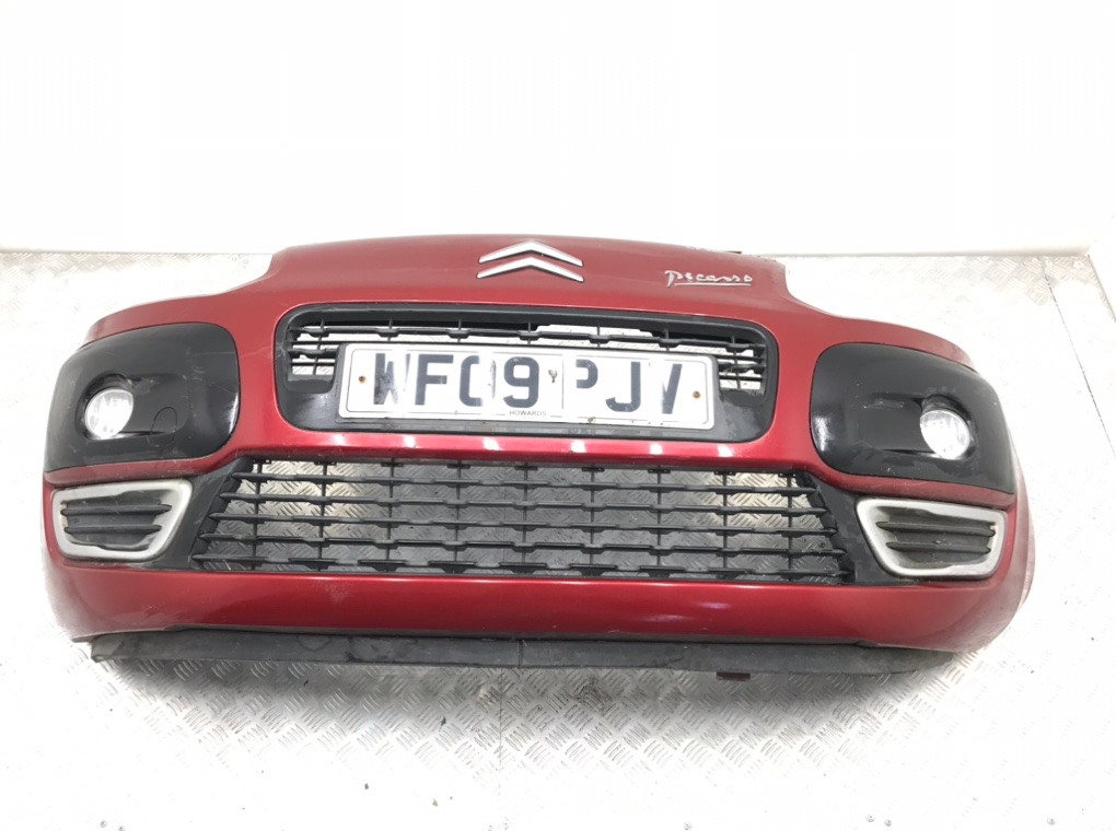 Бампер передний для Citroen C3 Picasso, 2009 г. 1.4 i бензин б/у
