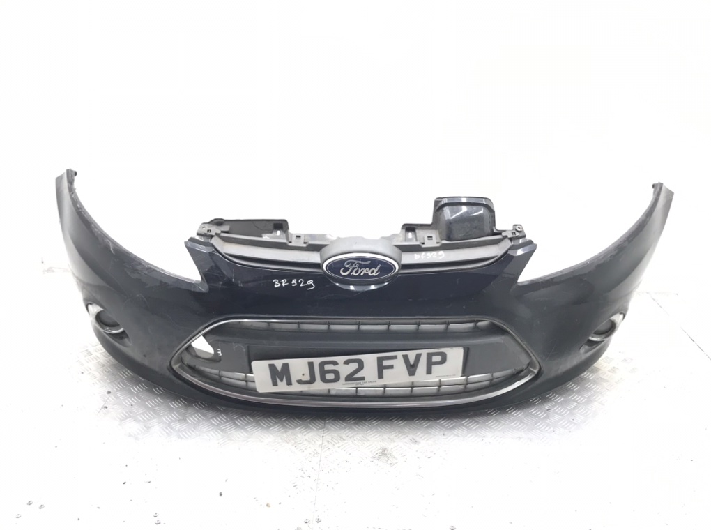 Бампер передний для Ford Fiesta, 2012 г. 1.2 i бензин б/у