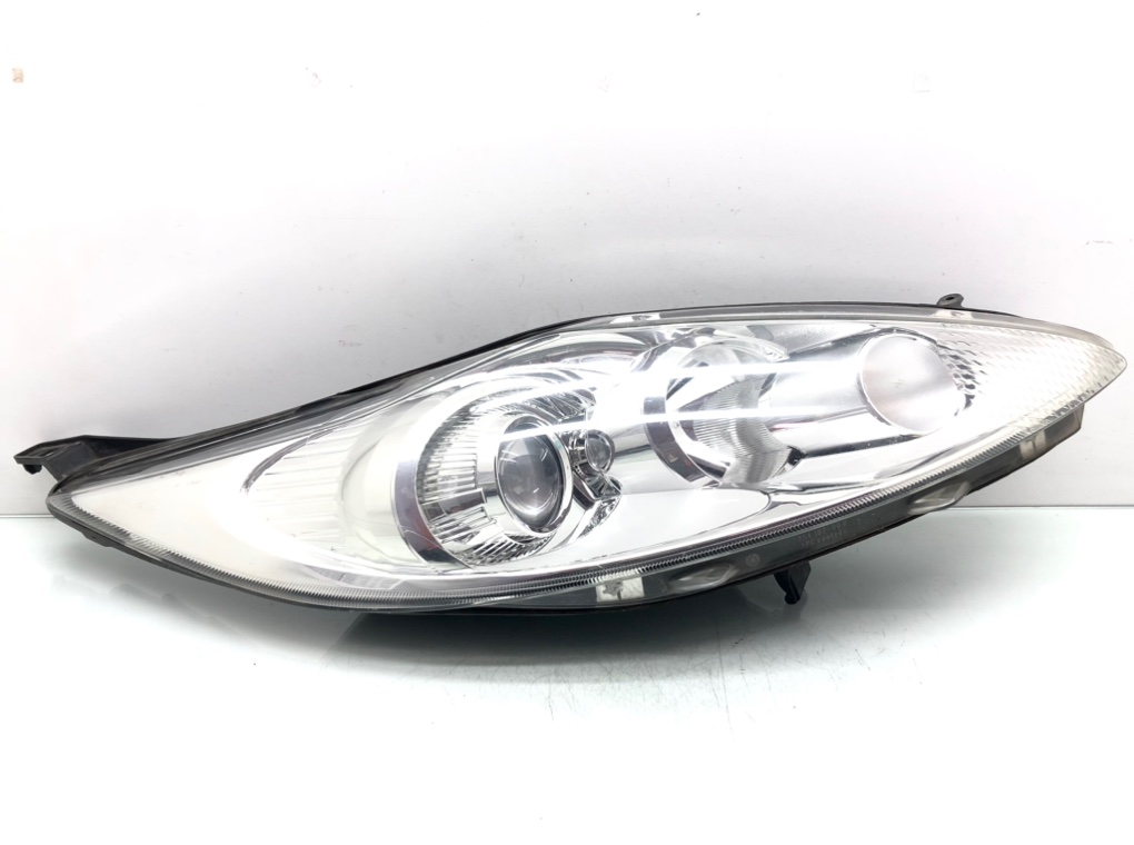 Фара правая для Ford Fiesta, 2012 г. 1.2 i бензин б/у