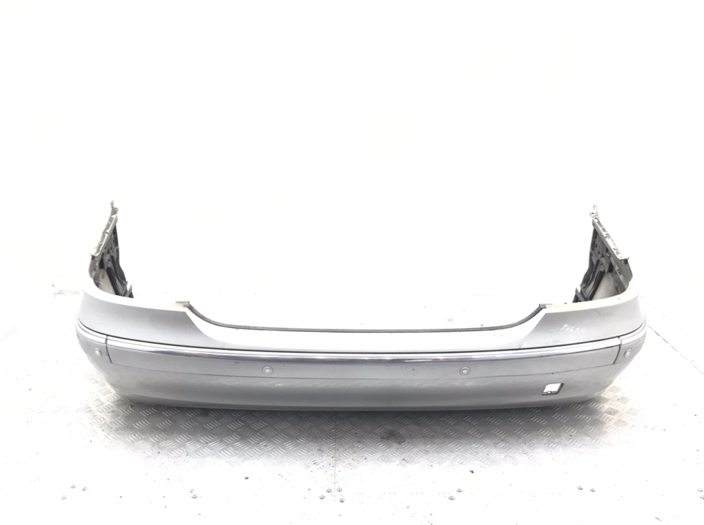 Бампер задний для Mercedes E W211, 2005 г. 2.7 CDi дизель б/у